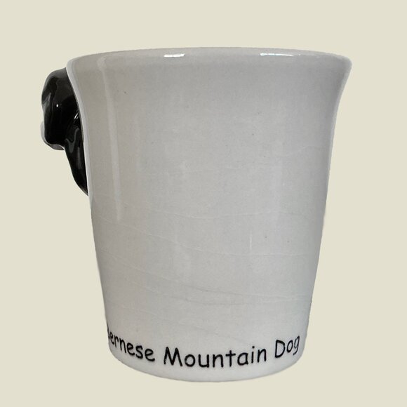 GUC - Vintage Handpainted 9 oz Ceramic Bernese Mountain Dog Handled Coffee Mug - Picture 4 of 10
